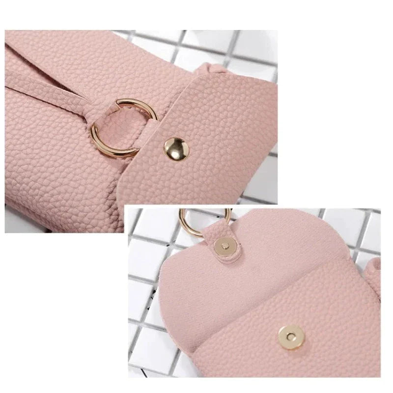Étui téléphone pochette avec cordon bandoulière