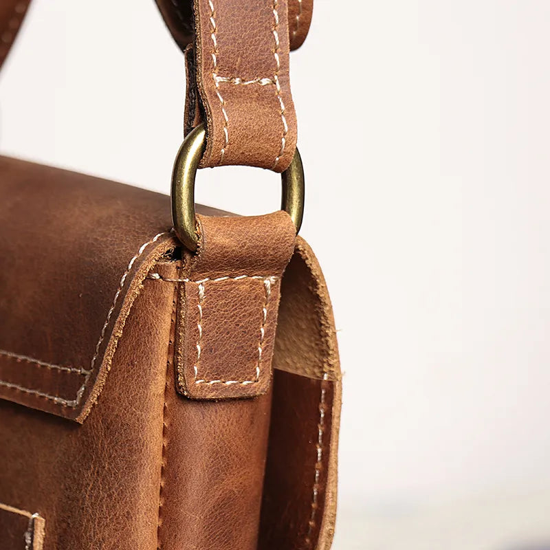 Pochette téléphone cuir