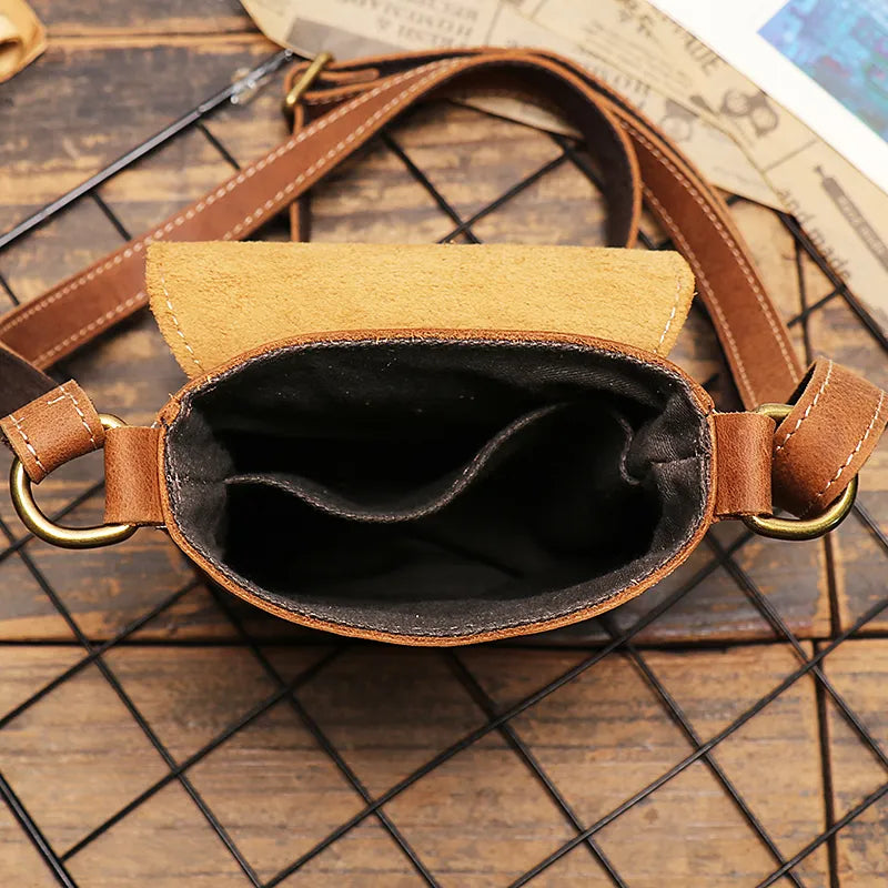 Pochette téléphone cuir