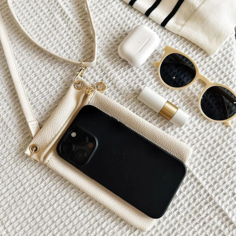 Pochette téléphone luxe