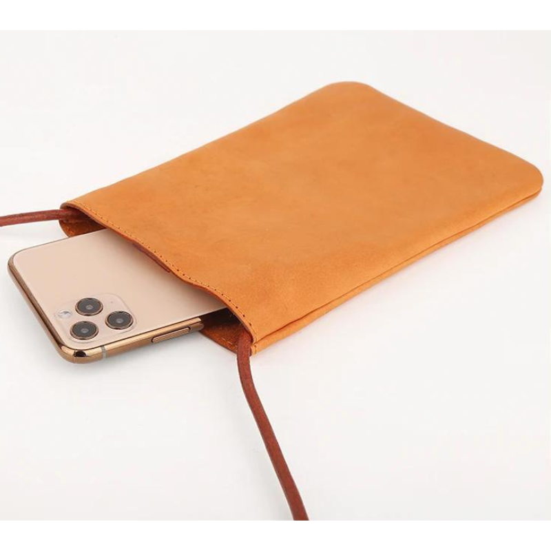 Pochette téléphone avec cordon